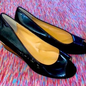 Black open platforms